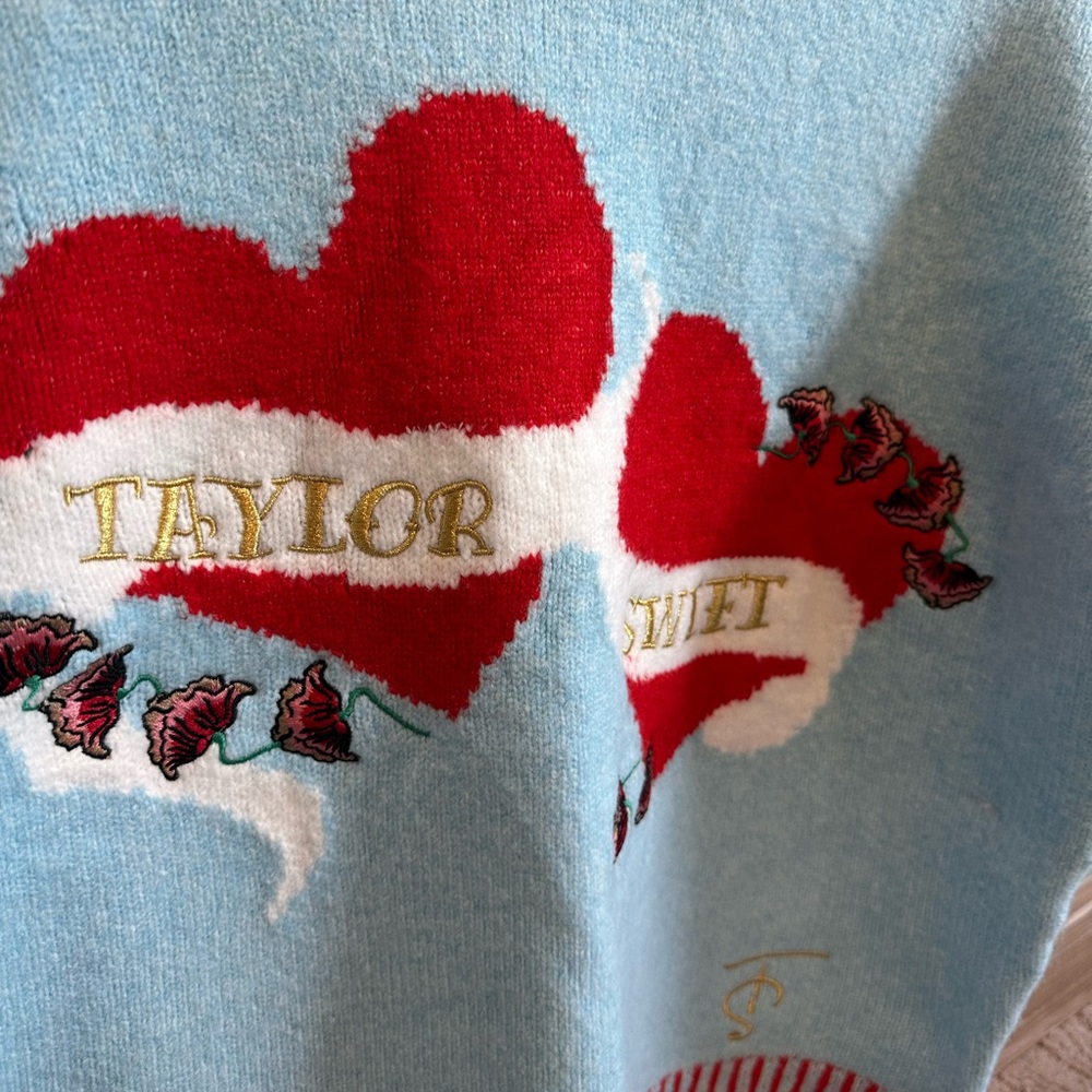 Taylor Swift Light Blue Sweater with Red Hearts - Picture 6 of 7
